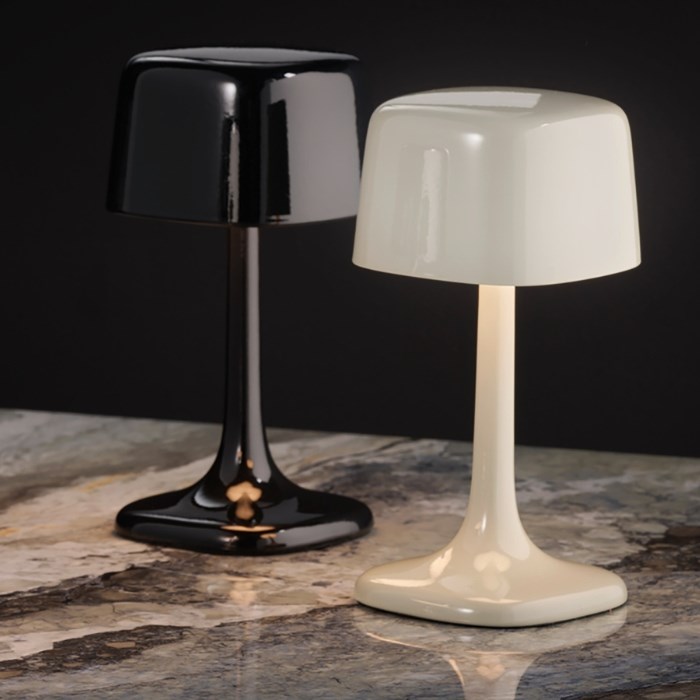 Stolní lampa SOHO, světle šedá, výška 21,5 cm